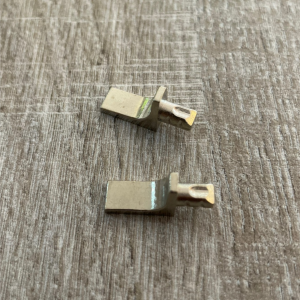 Soporte de estante KUNE