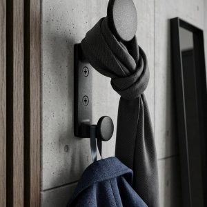 Perchero aluminio negro mate doble Q