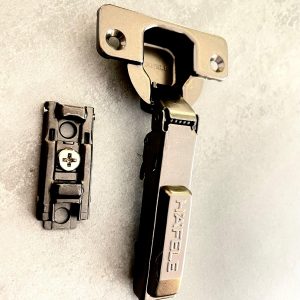 Bisagra parche titanio 110° C/L base recta HAFELE